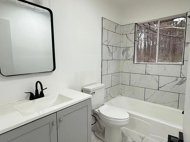 1501 Chris Dr — Photo 10