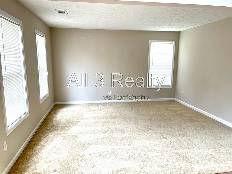 1908 Demilio Dr — Photo 4