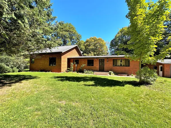 N8460 Fir Rd, Phillips, WI 54555