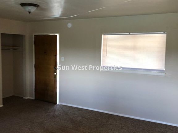 2nd image of 905 Walnut Dr #29