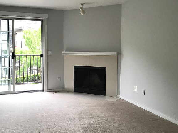 3rd image of 916 3rd Ave APT A302