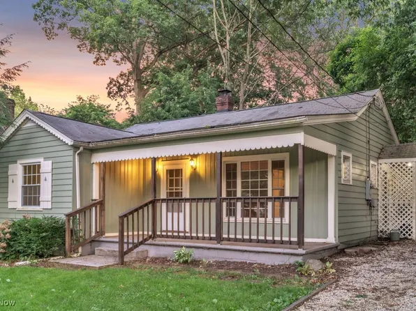 2968 Hayne Rd, Akron, OH 44312