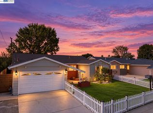 43037 Everglades Park Dr, Fremont, CA 94538