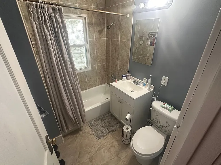4517 N 36th Ave — Photo 7