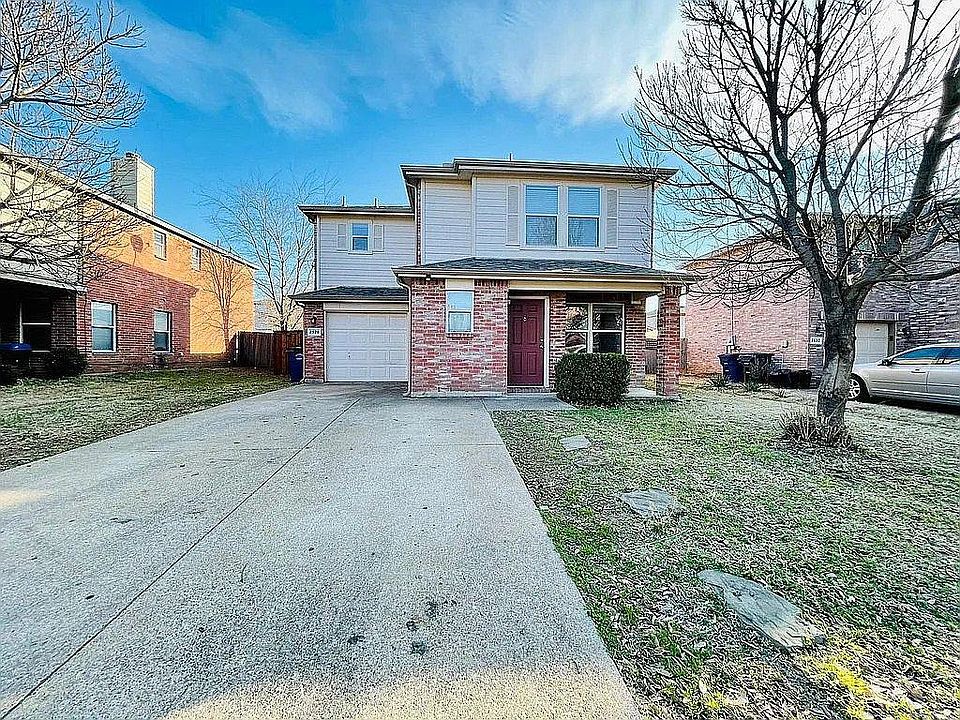 1st image of 2528 Tan Oak Dr