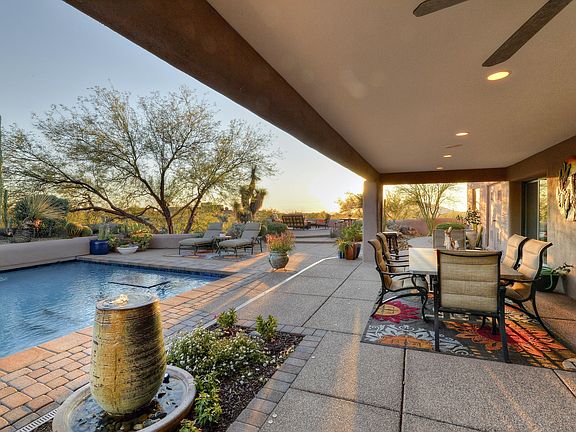 5th image of 9833 E Miramonte Dr