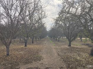13767 Cherry Ave, Shafter, CA 93263