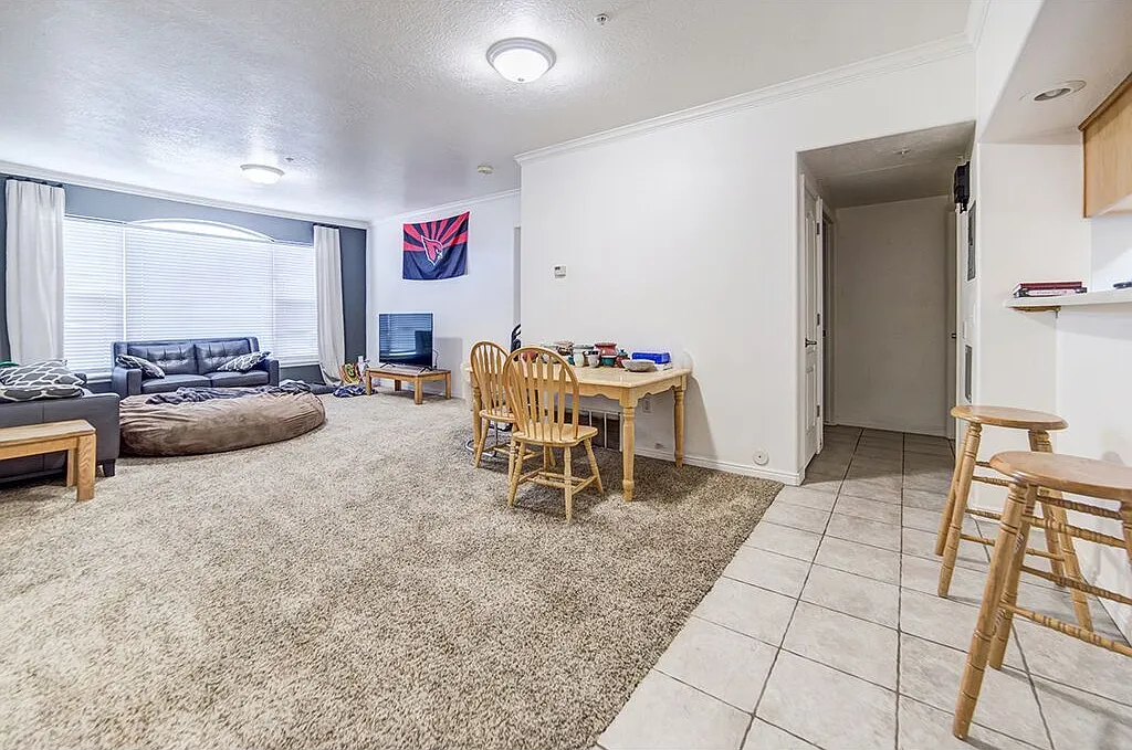 4 bed, $625 — Photo 4