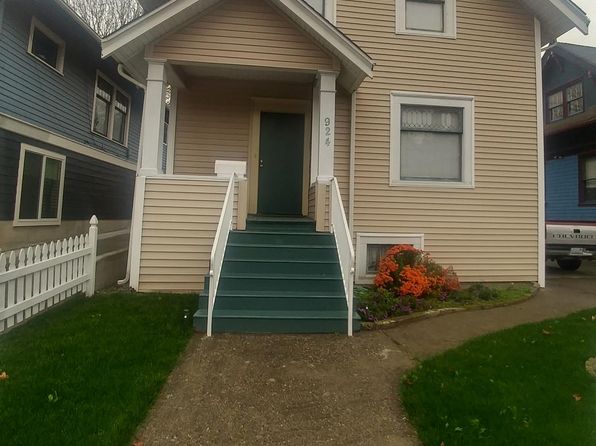 924 Martin Luther King Jr Way S