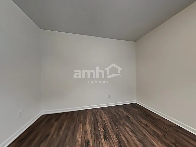 9675 Spencer Woods Rd — Photo 14