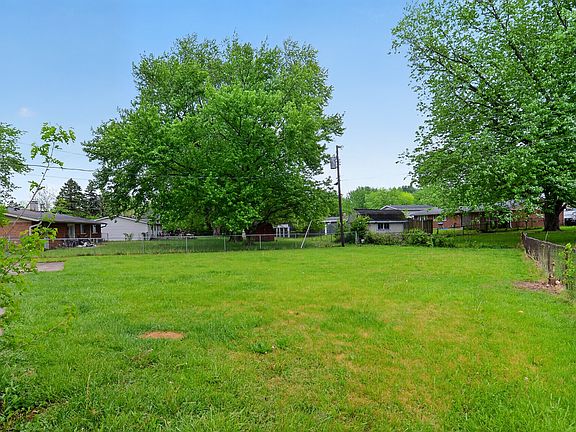 5th image of 9123 Trinity Pl
