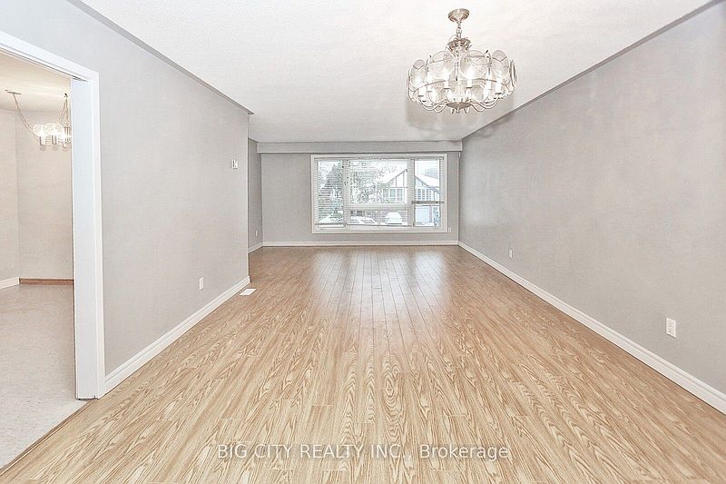 Toronto House for rent - 4 Bedrooms in Toronto
