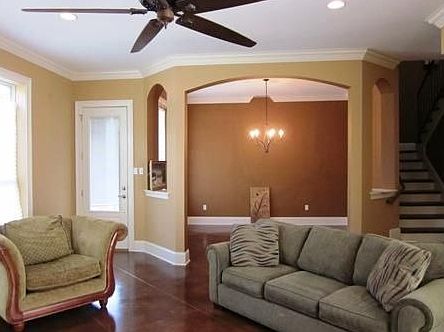 2nd image of 150 Metairie Ct