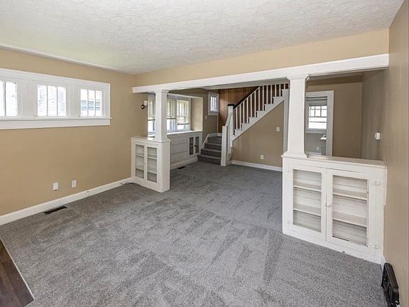 4th image of 4710 E Michigan St #1