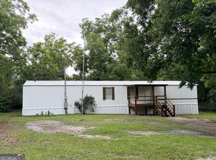 408 Register St, Dexter, GA 31019
