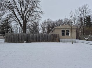 1205 Cherry Ln, Battle Creek, MI 49017