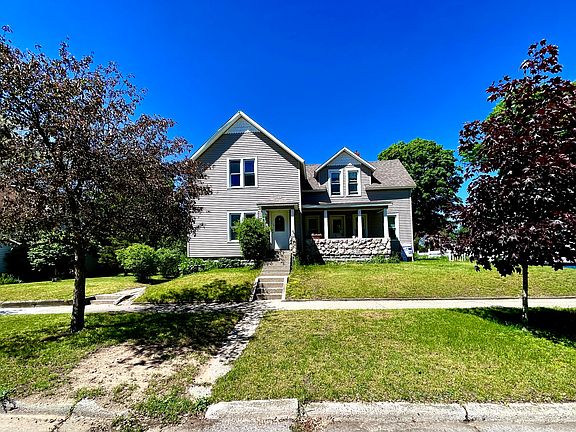 4th image of 807 E Foster St