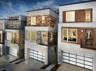 6761 W Gill Way, Los Angeles, CA 90068