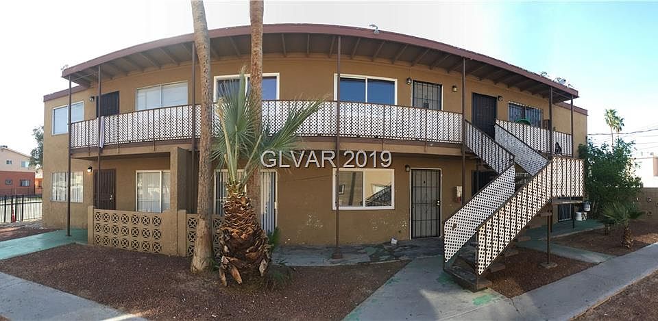 1st image of 530 McKellar Cir APT D