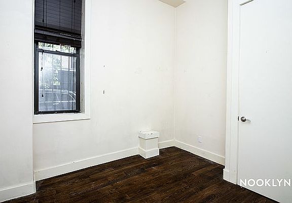 5th image of 132 Graham Ave #B