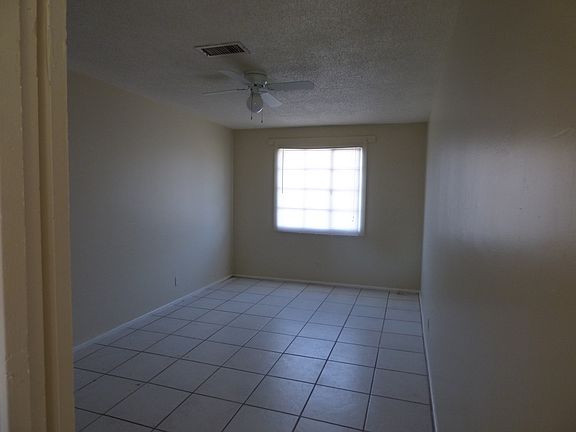 3rd image of 3535 W San Juan Ave