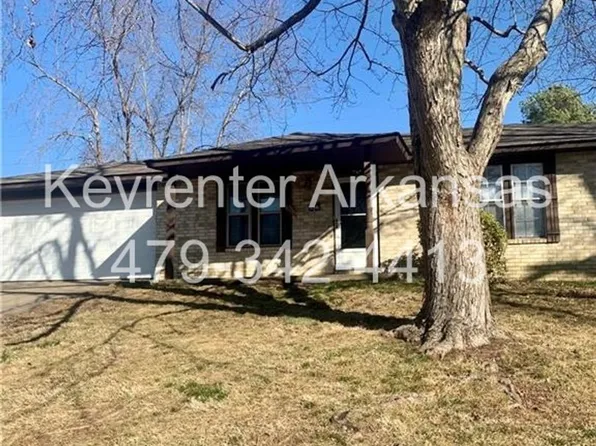 2607 Lee St, Springdale, AR 72762