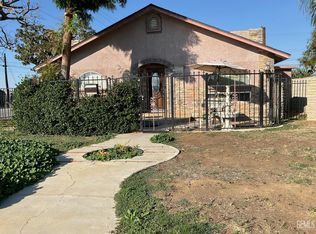 1302 E 19th St, Bakersfield, CA 93305