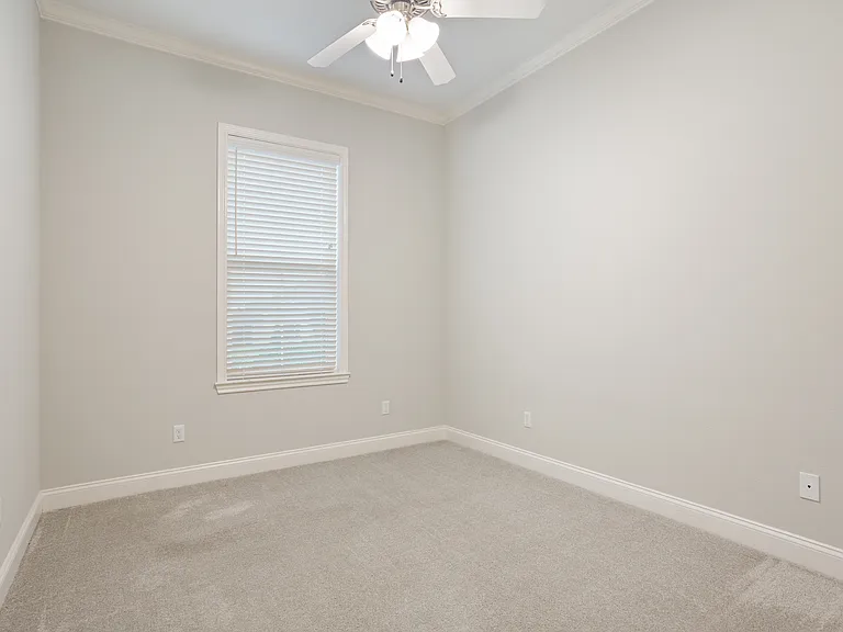 10420 Fallen Leaf Dr — Photo 20