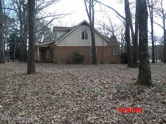 5th image of 12165 Macon Rd