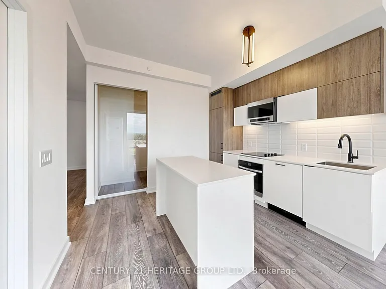 8888 Yonge St #622 — Photo 9
