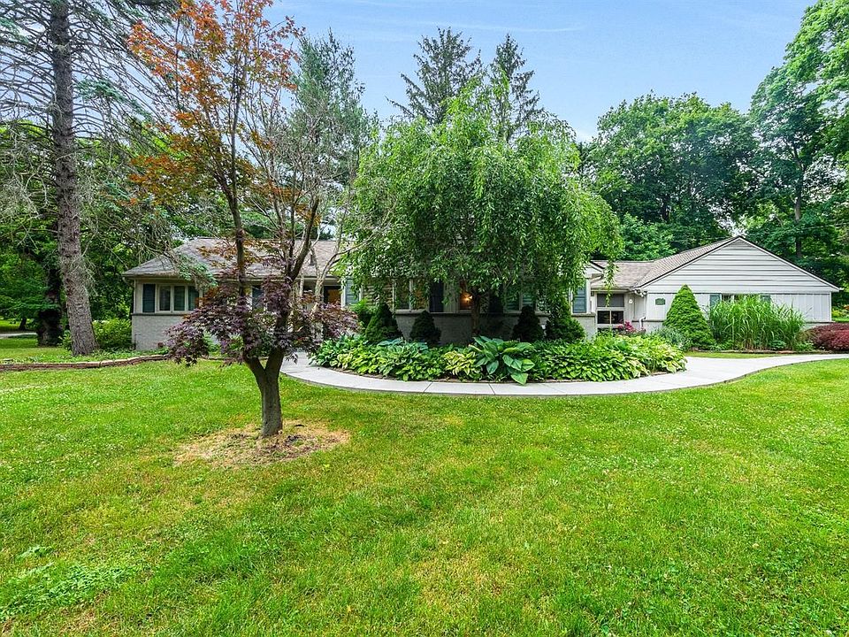 1st image of 2615 Overridge Dr