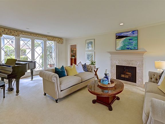 2nd image of 6014 Vista De La Mesa