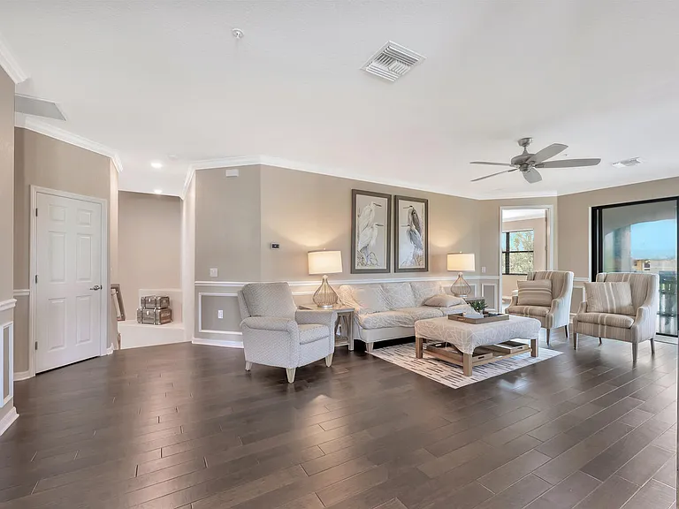 9485 Casoria Ct #202 — Photo 8