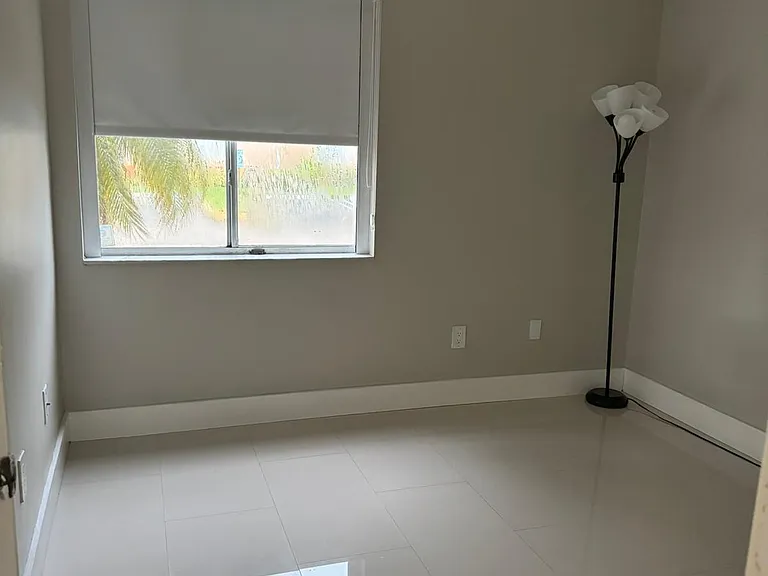1143 NW 124th Pl #105 — Photo 10
