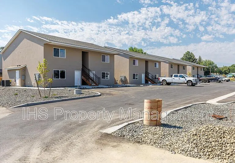 485 S 38th Ave #B207 — Photo 28