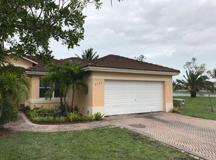 4533 SW 163rd Ave, Miami, FL 33185