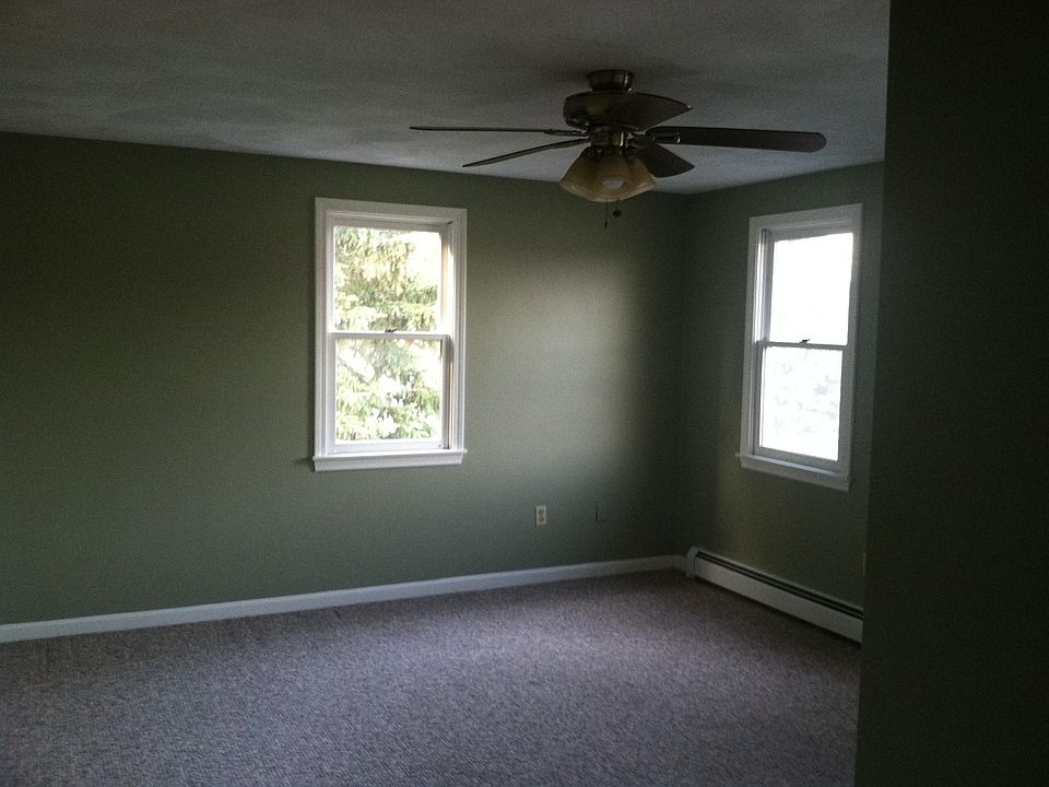 2nd image of 59 Essex Ave