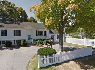17 Lakeview Ave, Natick, MA 01760