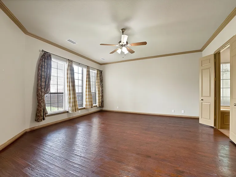 2245 Homestead Ln — Photo 15