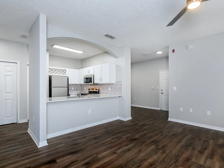 Registry at Windsor Parke — Photo 49