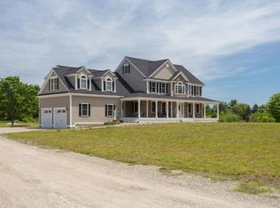 7 Mill Rd, Kingston, NH 03848