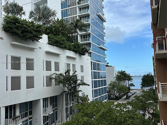 2nd image of 2001 Biscayne Blvd APT 2310