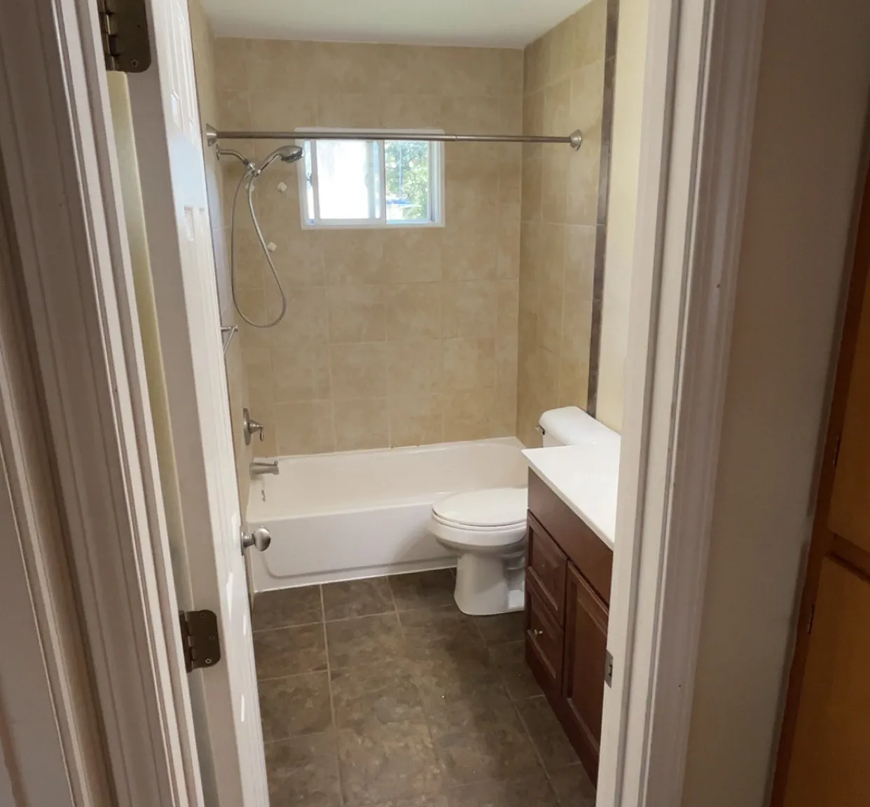 2 bed, $825 — Photo 4