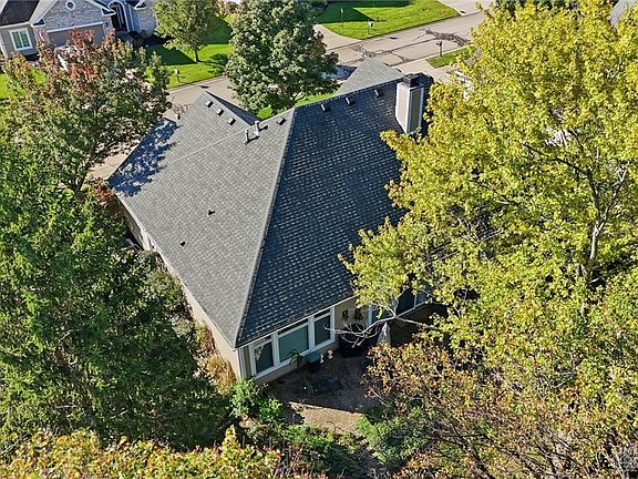 5th image of 1271 Forest Walk Dr
