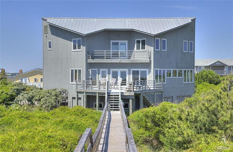 105 Caswell Beach Rd, Oak Island, NC 28465 Zillow