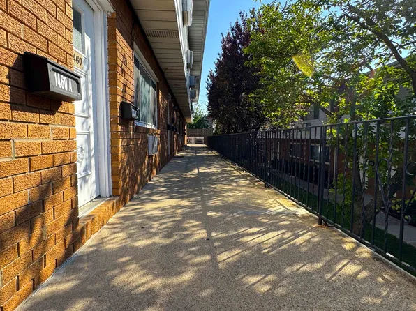 1460 68th Street image 5 of 19