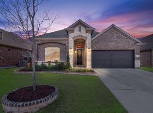 8114 Loretta Day Dr, Arlington, TX 76002