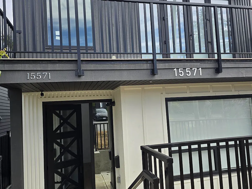 15571 Victoria Ave #2