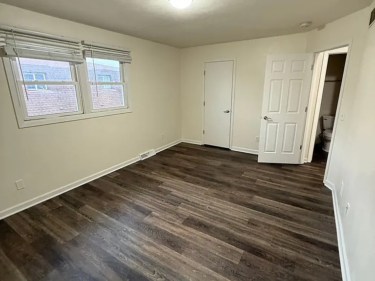 Prairie Grove Townhomes — Photo 35