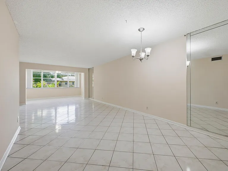 2960 SW 22nd Ave #8120 — Photo 9